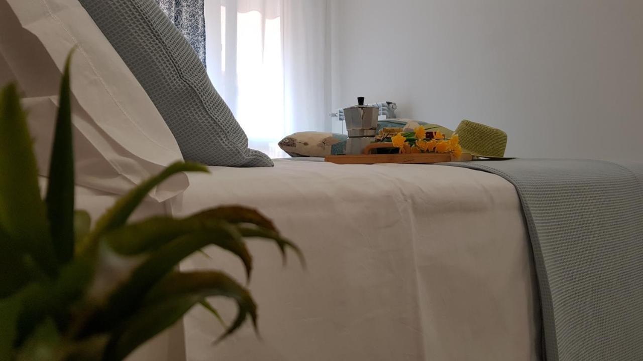 Martin Holiday Apartments Giardini Naxos Exterior foto